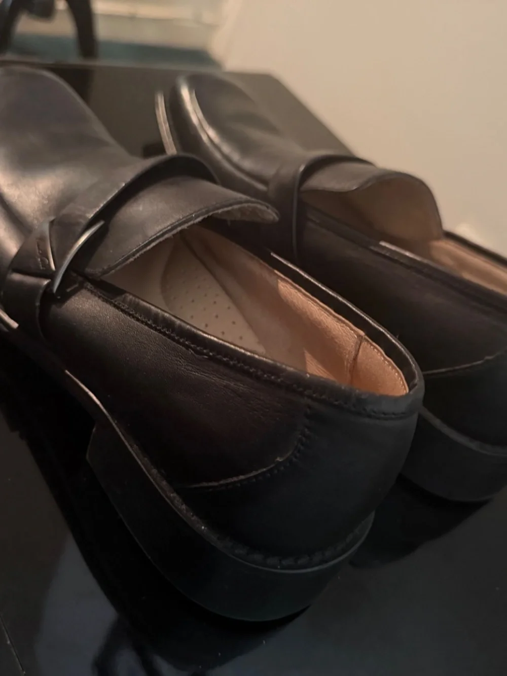 Kenneth Cole men’s leather